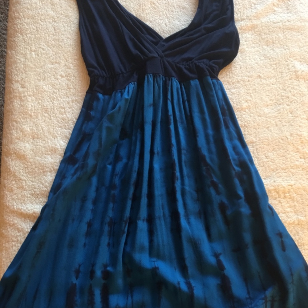 Knee length dress